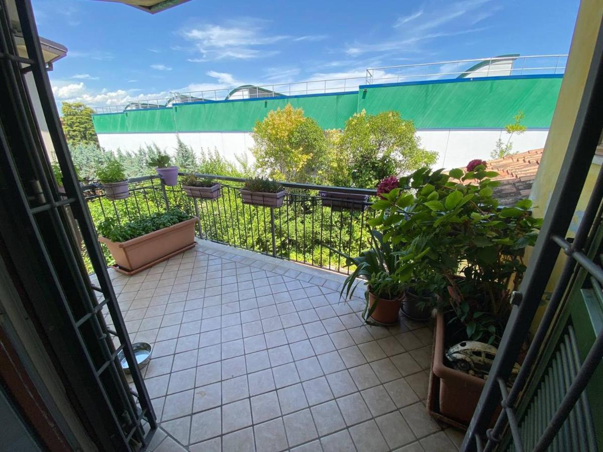 Desenzano Luxury Apartment Дезенцано-дель-Гарда Екстер'єр фото